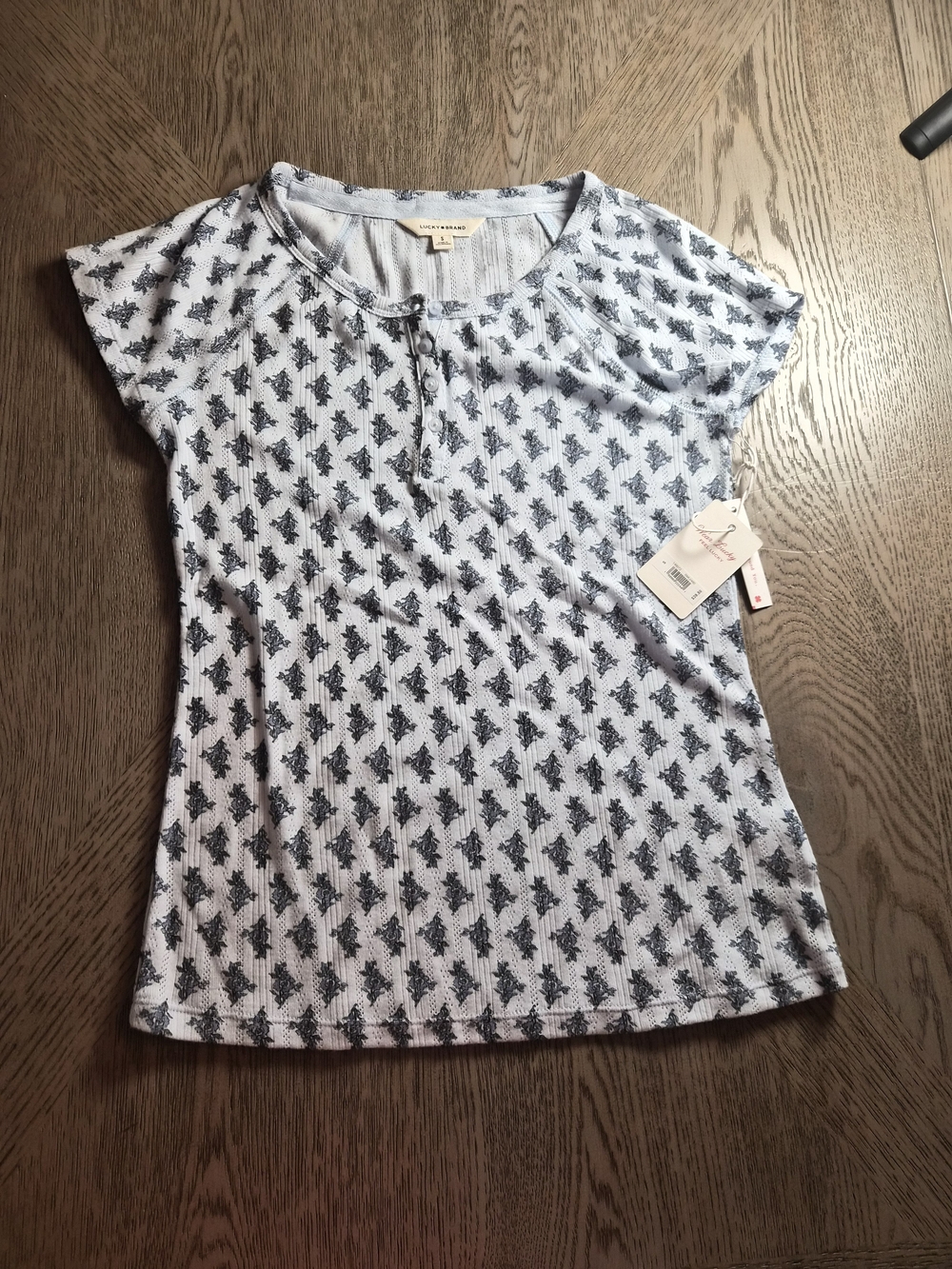 Lucky Brand White & Navy Printed Short Sleeve Tee